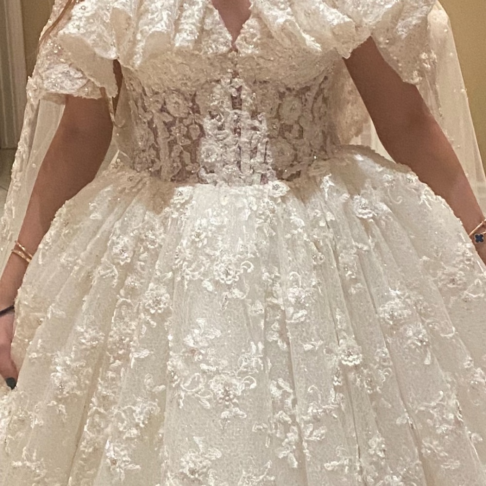 FRIDA XHOI & XHEI WEDDING DRESS BRAND NEW NEVER WORN w/ veil and crown - Picture 9 of 11